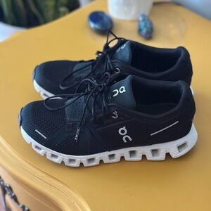 Women’s On Cloud 5